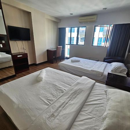 Kota Kinabalu City Ensuite At Scsp Ming Garden Exterior photo